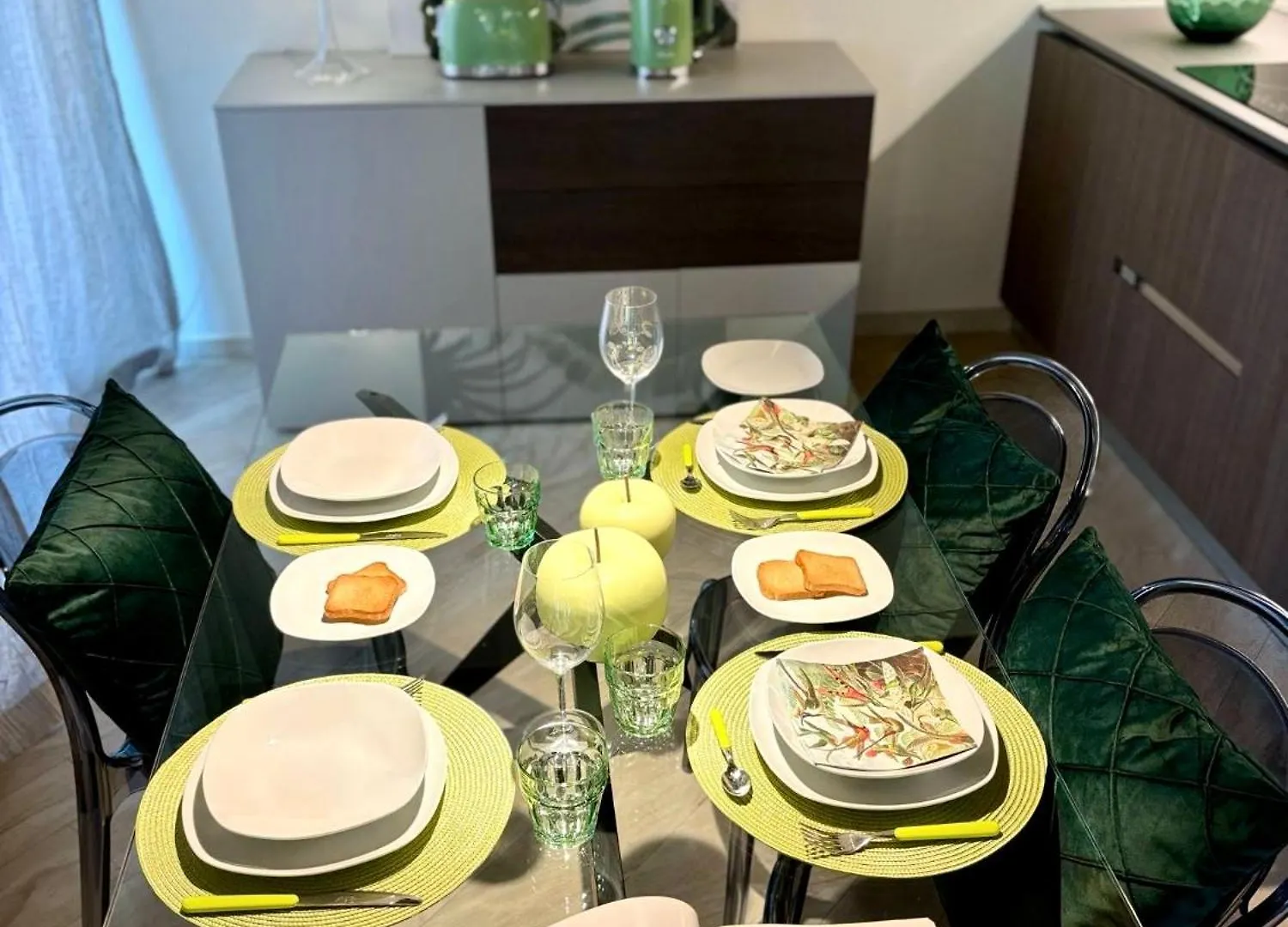 Noemi Apartment فيرونا 0*,